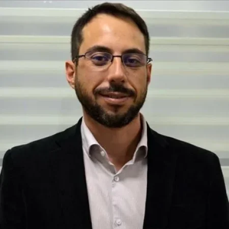 perfil_heber_bernade